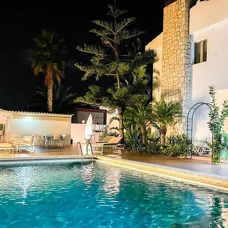 Haygon Private Heated Pool, Bbq & Sauna *
